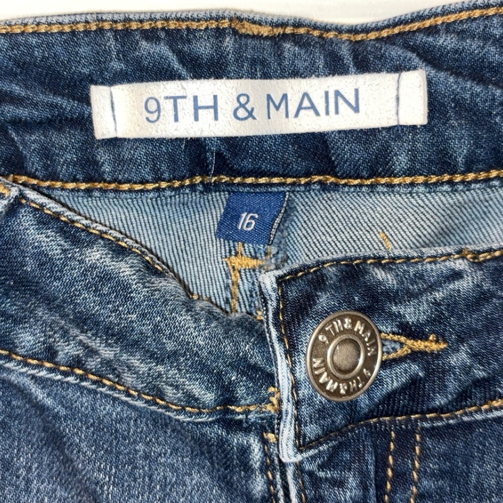 9th & Main Blue Denim Jeans